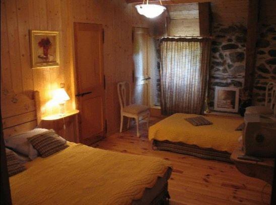 Le Francillon Bed & Breakfast Les Estables Ngoại thất bức ảnh